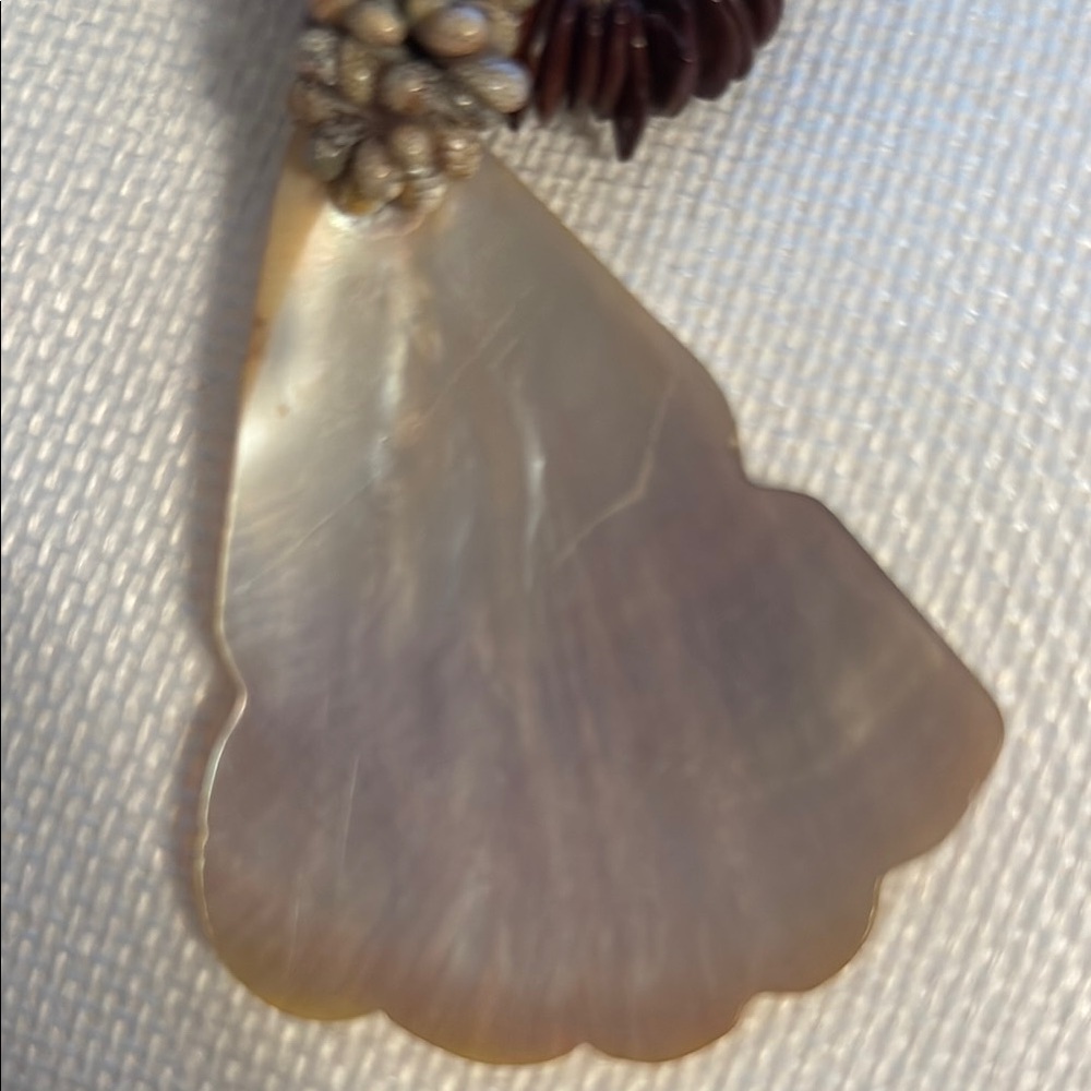 Handcrafted Beaded Necklace With Shell Pendant - image 5